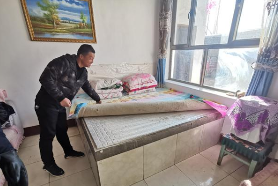 實施城鄉居民清潔取暖土炕或潔凈煤替代工程4846戶