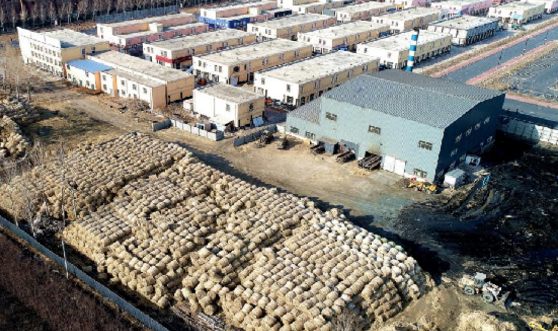 海倫利民研發生產的秸稈捆燒直燃鍋爐