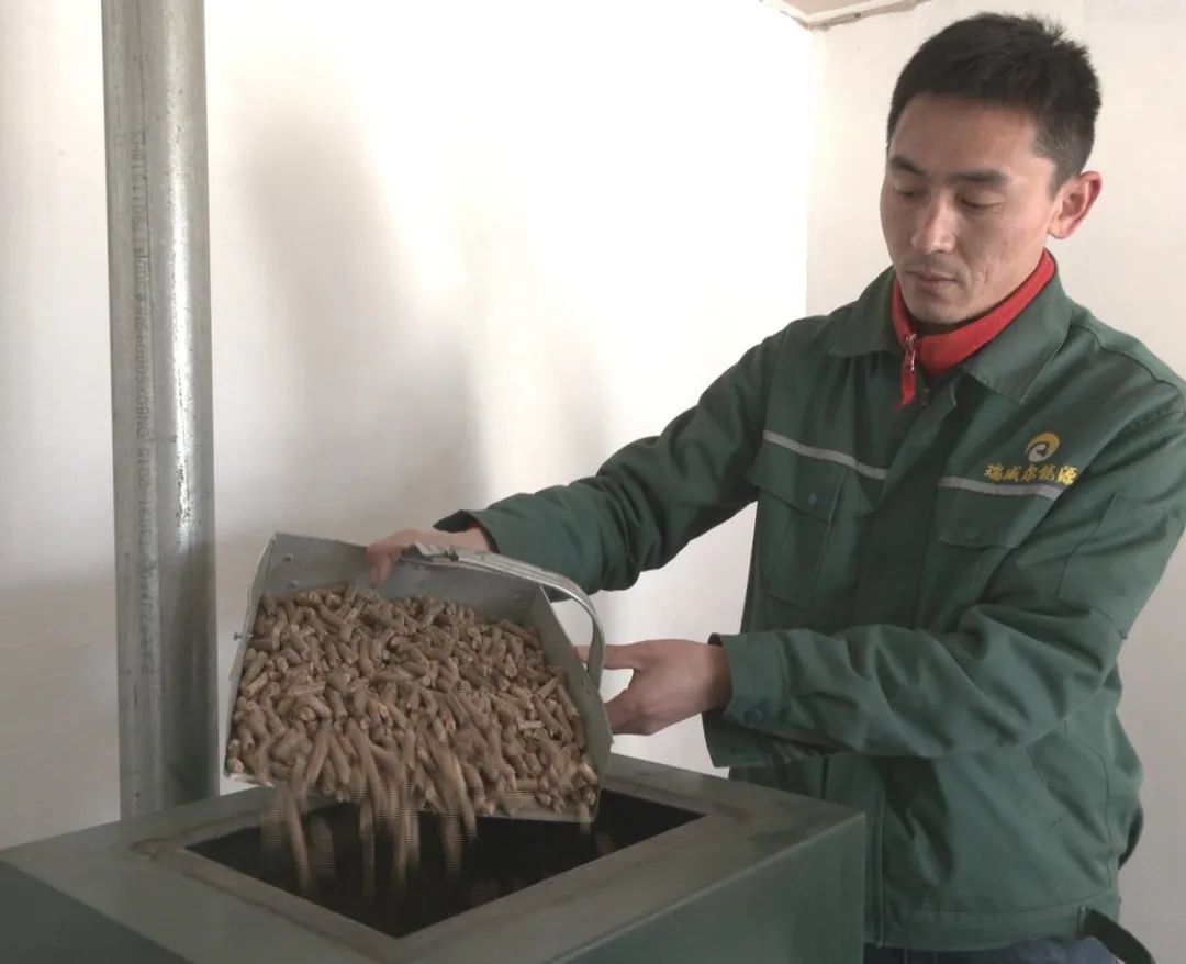 第一批生物質取暖爐具全部都安裝到位