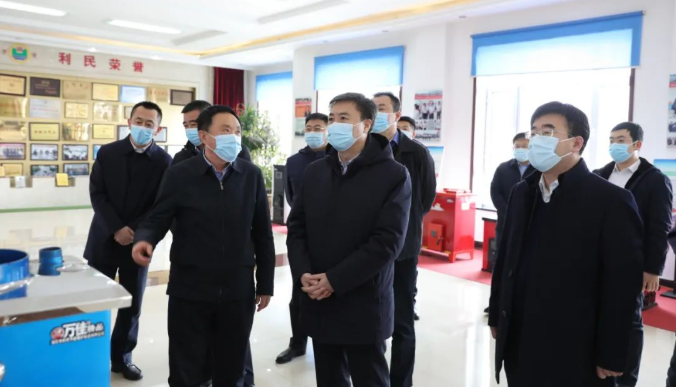 黑龍江副省長楊博深入包聯(lián)企業(yè)利民鍋爐公司調(diào)研