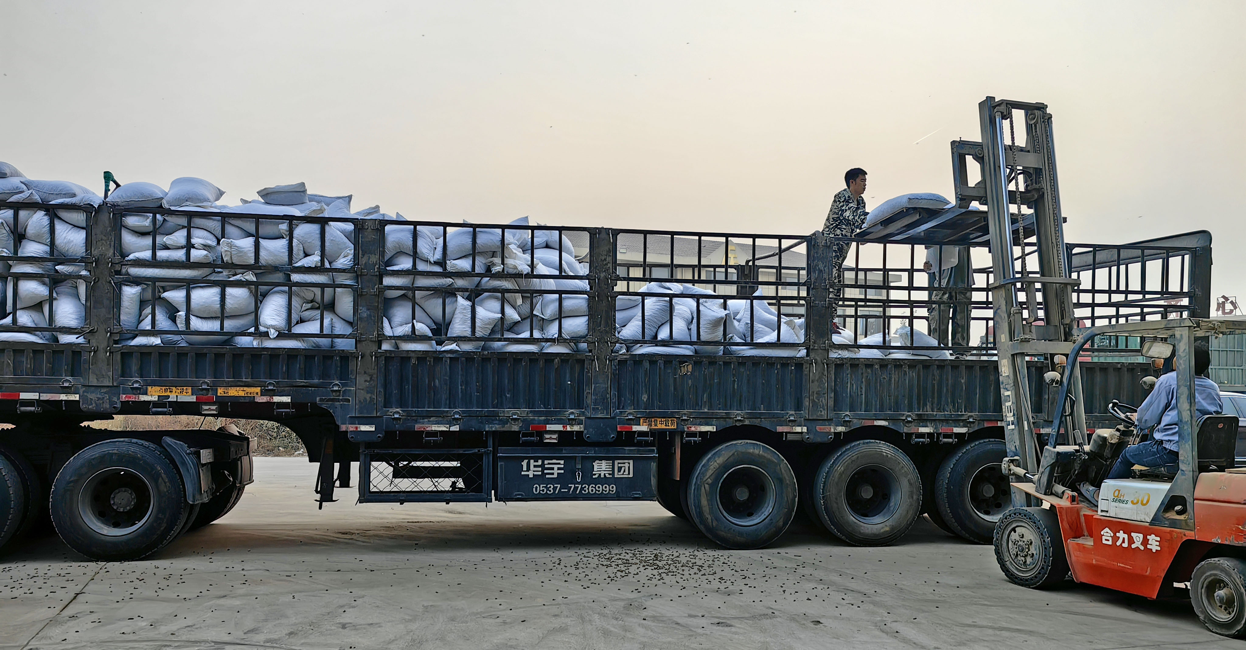 文安生物質“顆粒人”與暖博會有約3